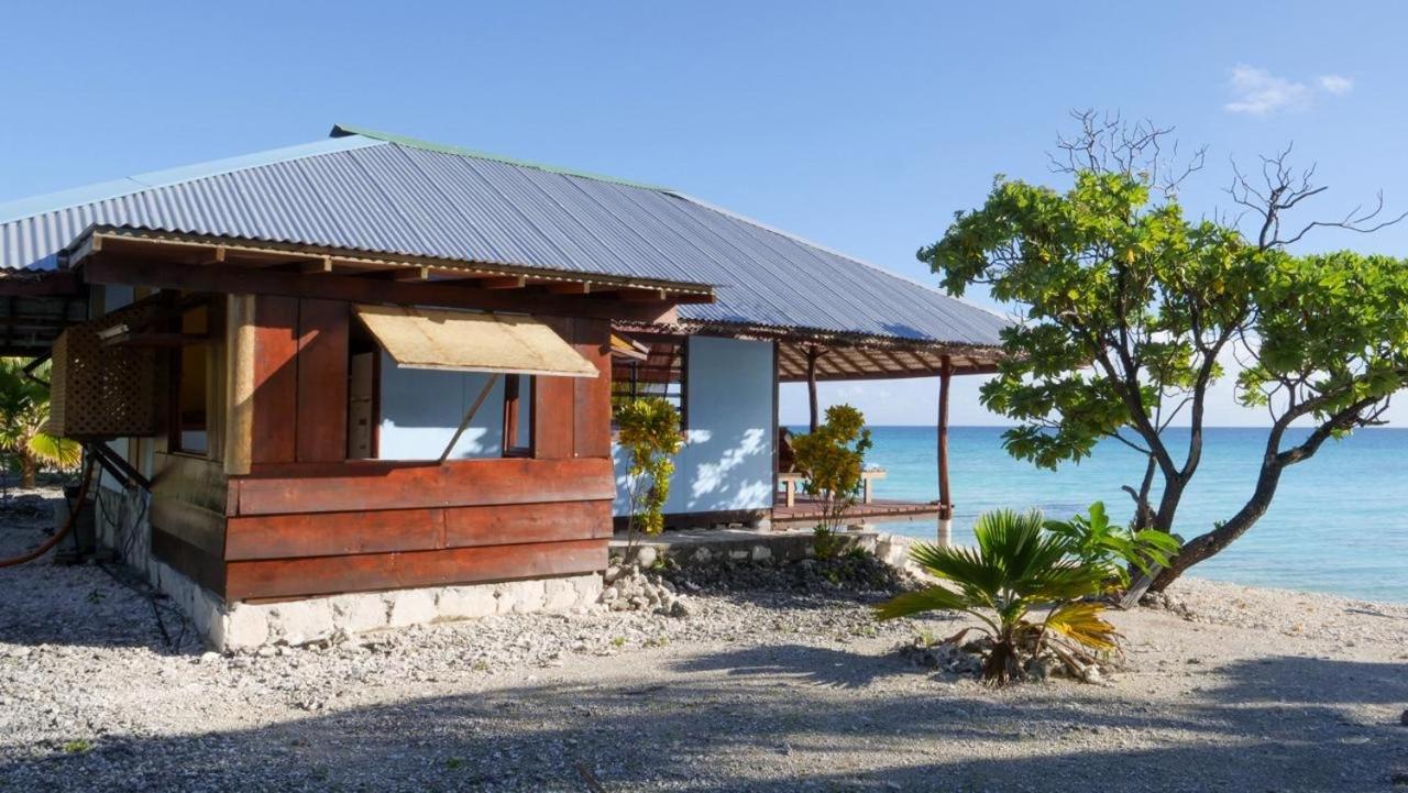 Rangiroa Bliss Hotel Tiputa Exterior photo